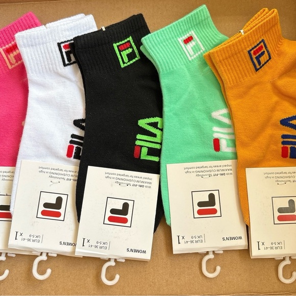 Accessories - Womens  Socks  Fila EUR 36-41  Fits 5-10 Assorted Colors Gift